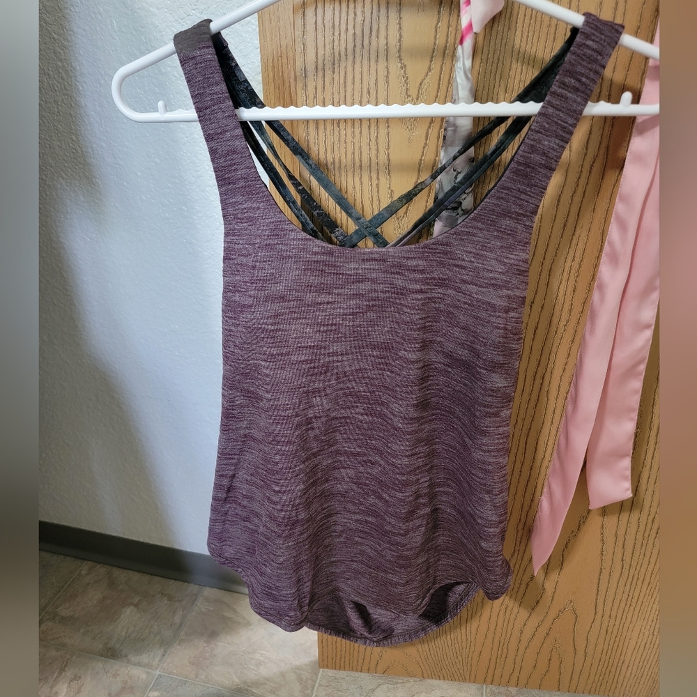 Lululemon shirt with bra